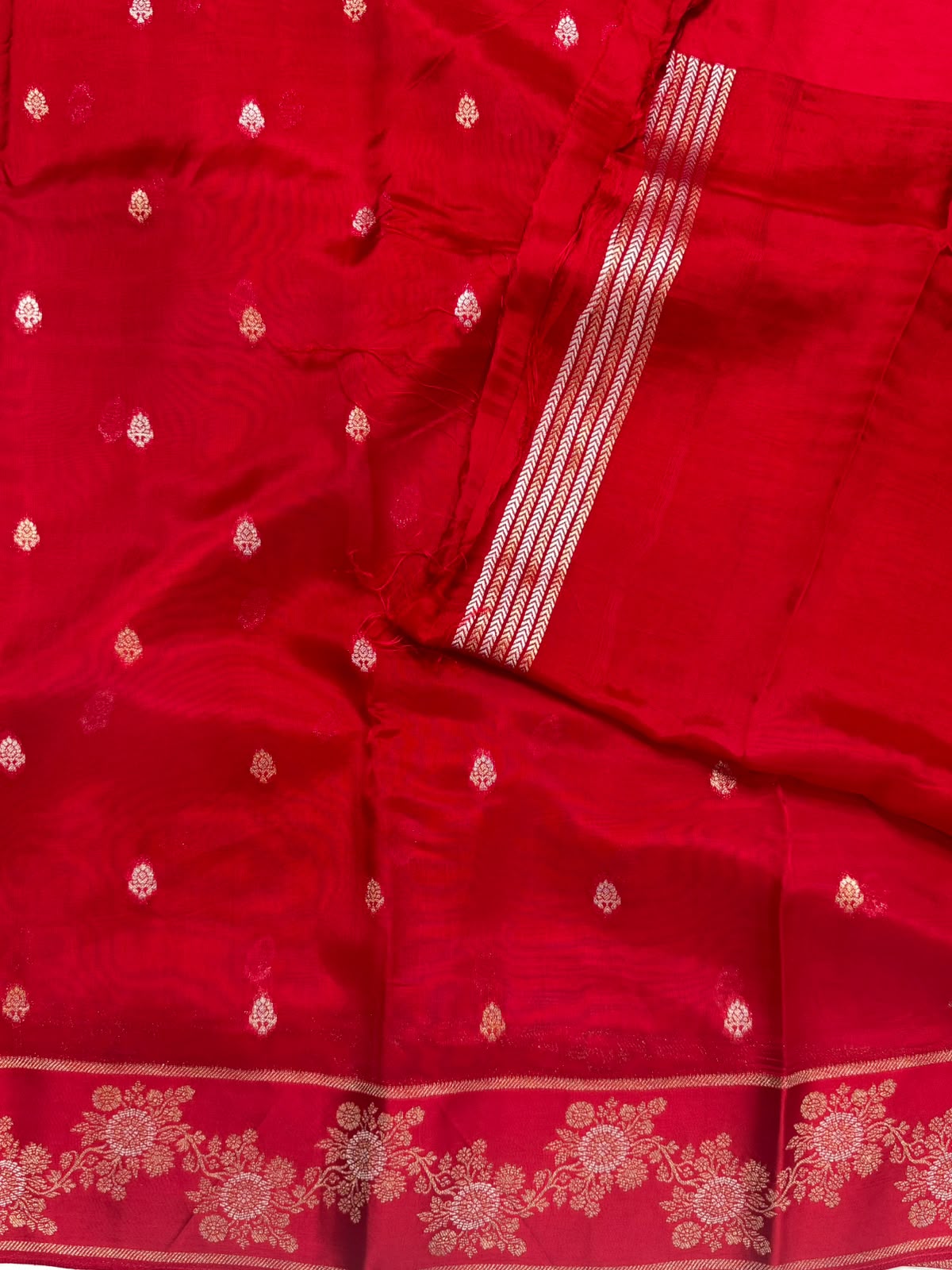 Bright Pink Small Butta Tussar Georgette 106 Saree