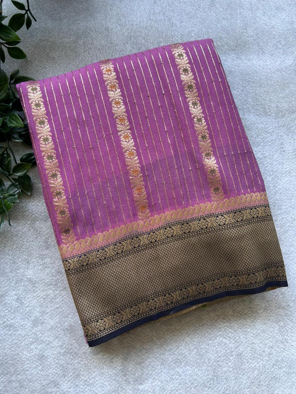 Light purple semi crepe Saree SCS106