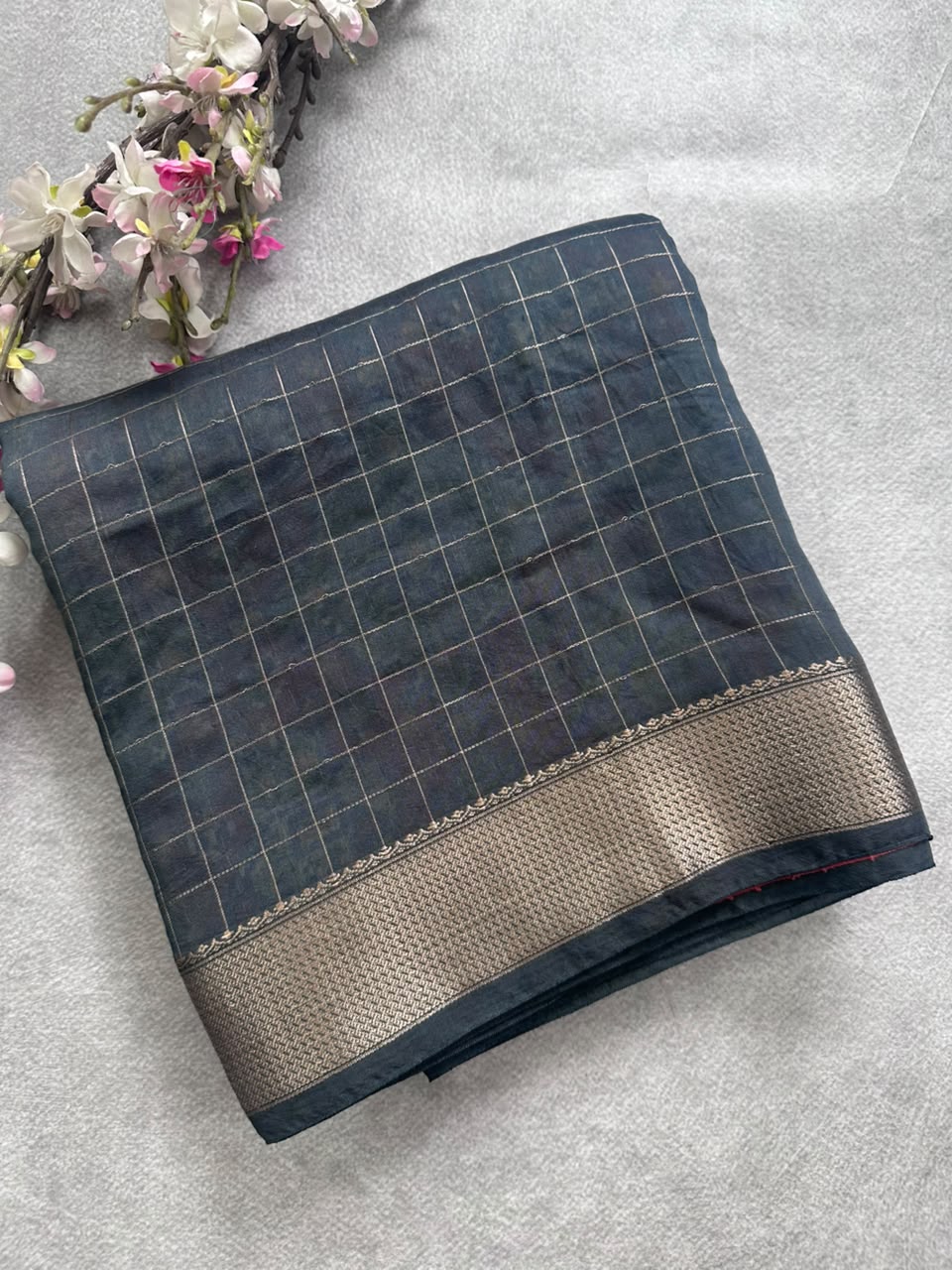 Grey n red tussar saree