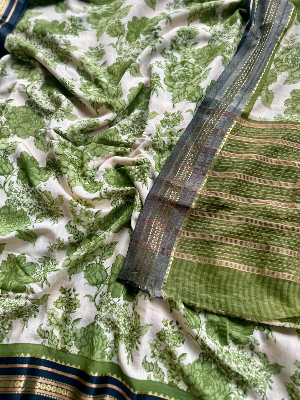 semi tussar grren saree