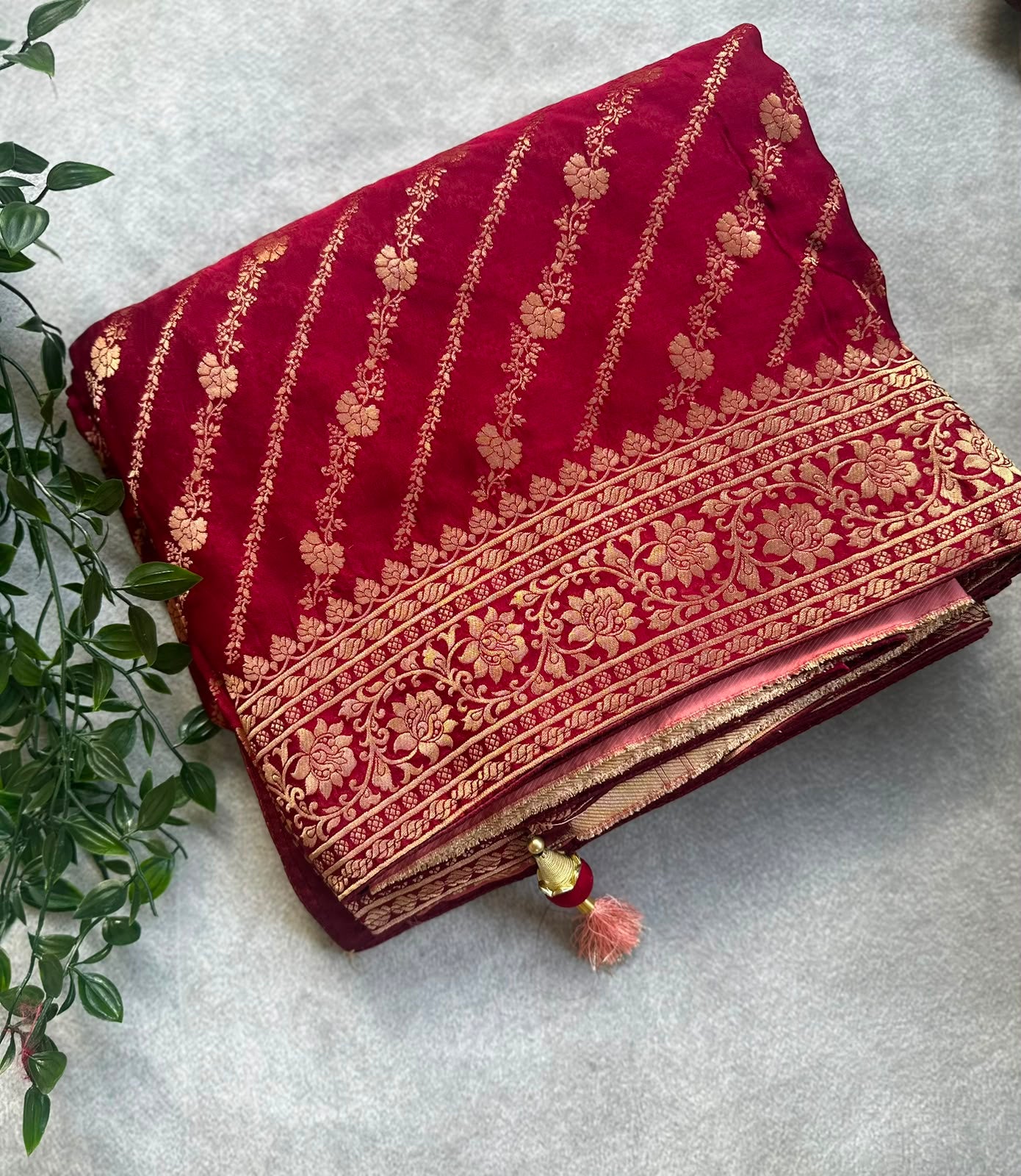 crepe red saree