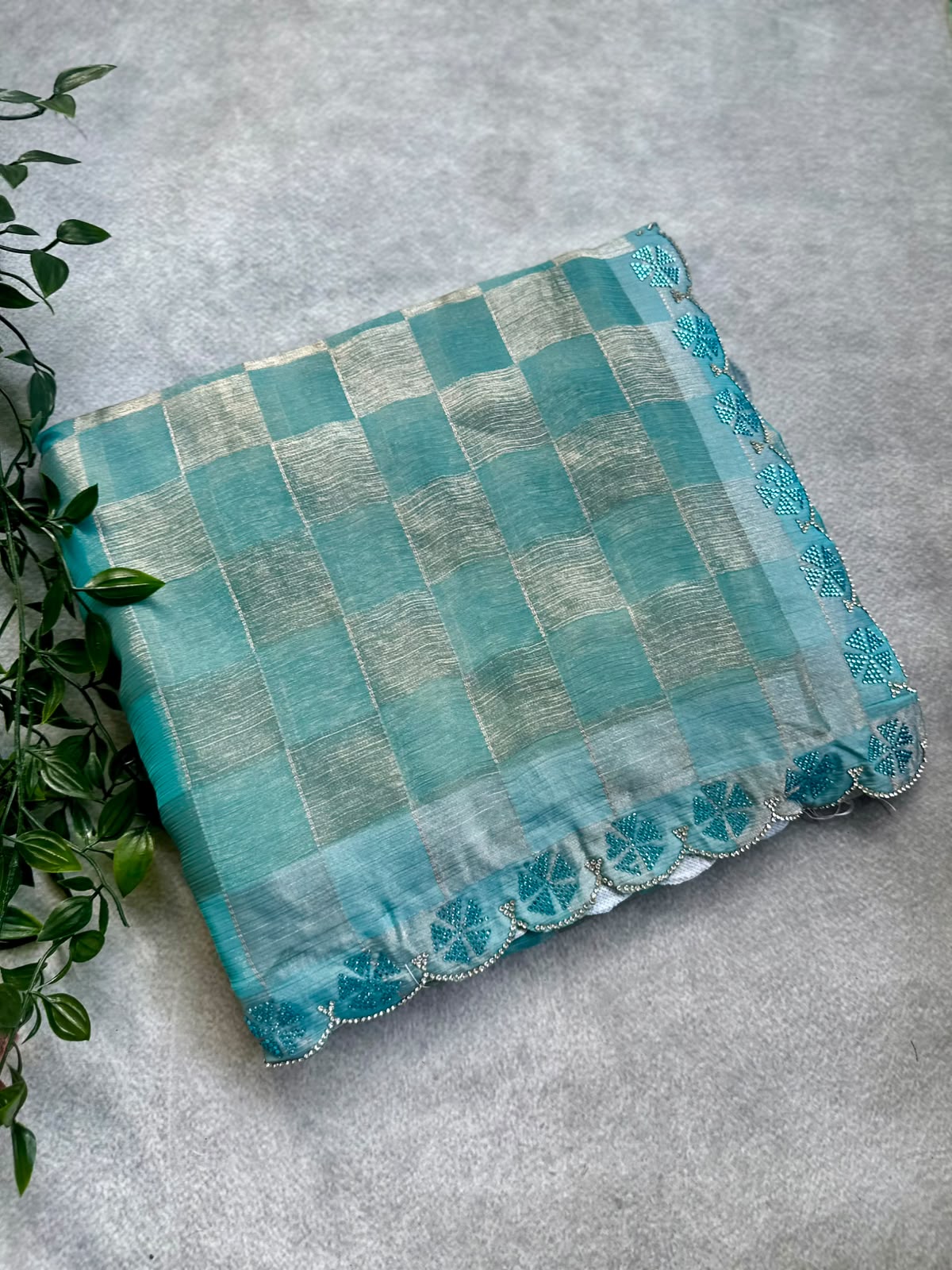 paety blue saree