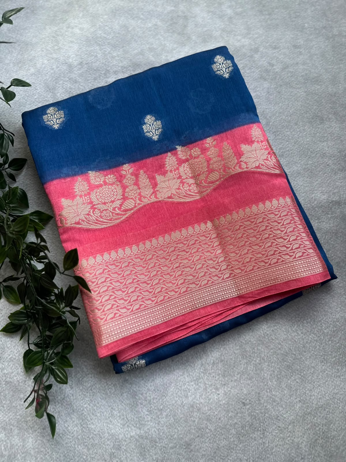 crepe blue n pink silk saree