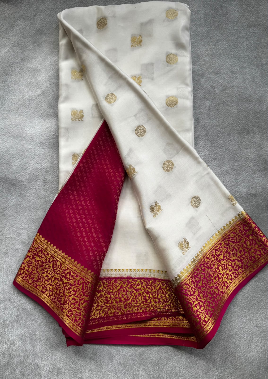 White pure mysore crepe silk saree