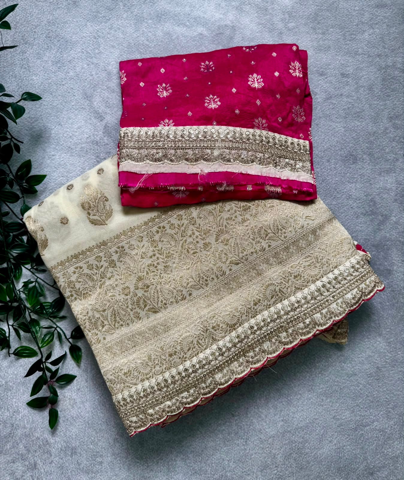Cream scallop border georgette saree