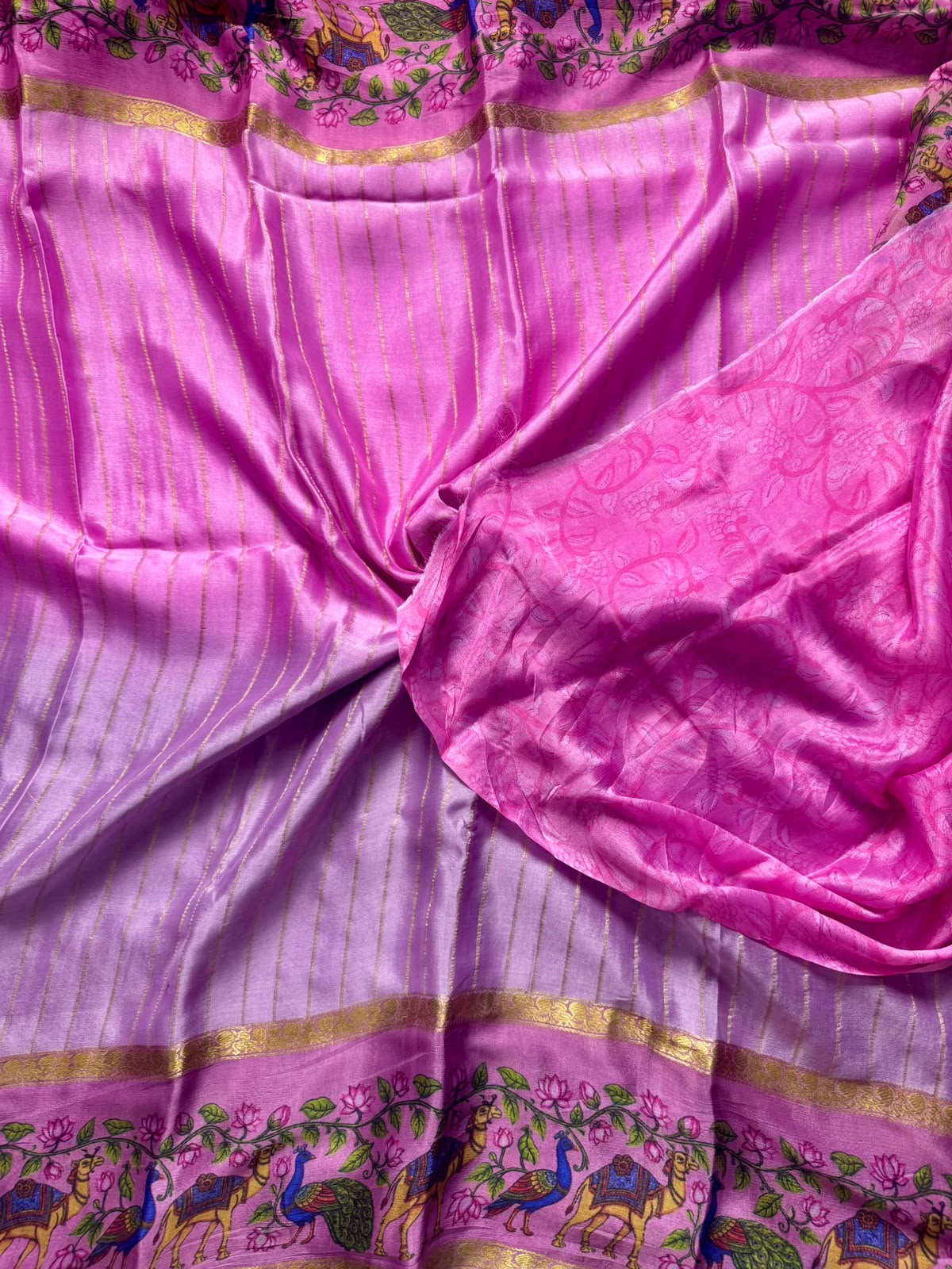 Pink pure wrinkle crepe digital print border saree