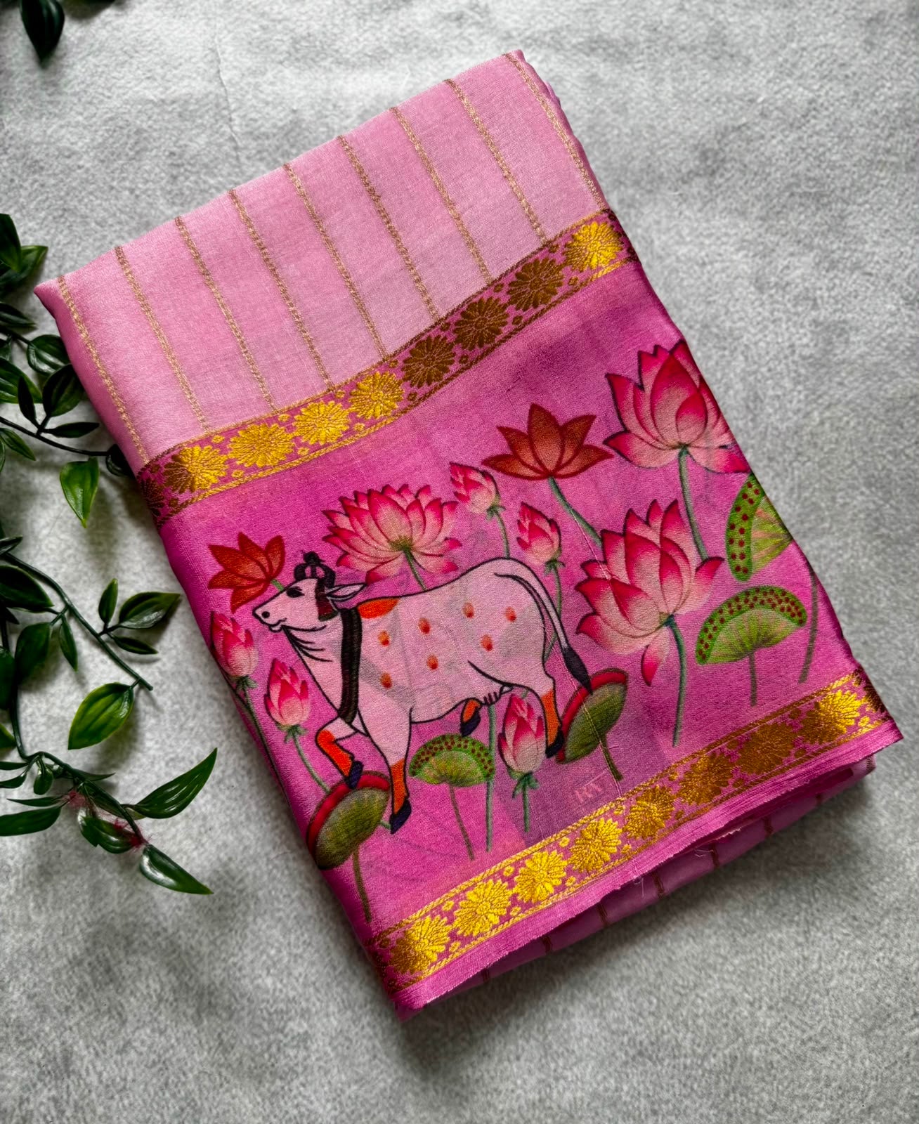 Baby pink pure wrinkle crepe digital print border saree