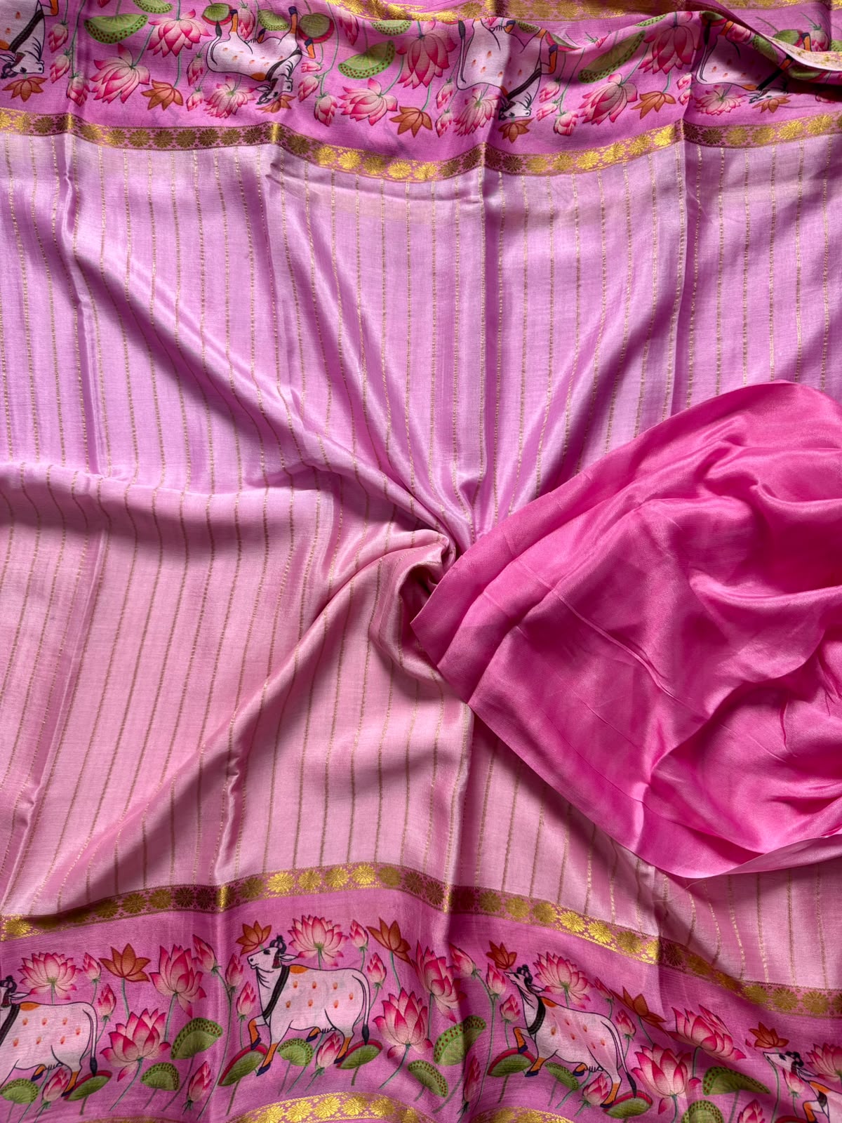 Baby pink pure wrinkle crepe digital print border saree