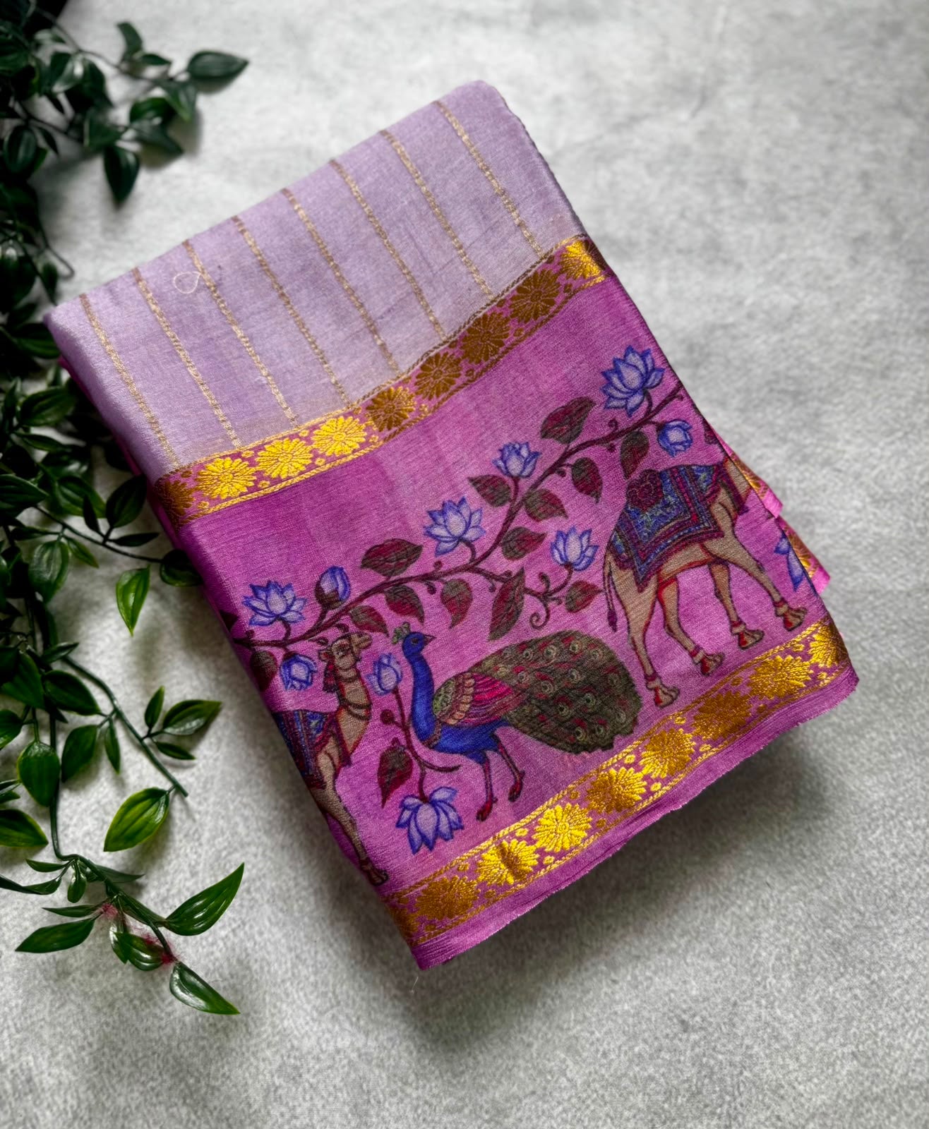 Pink pure wrinkle crepe digital print border saree