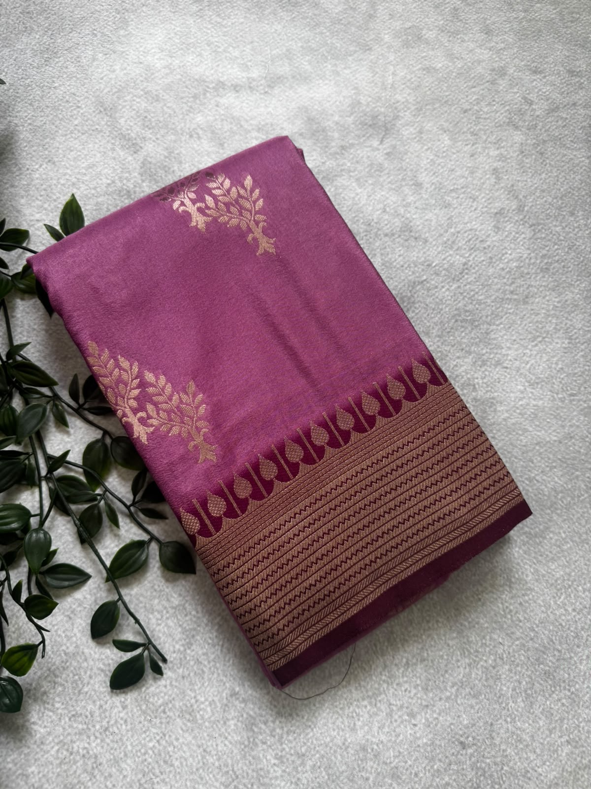 Onion pink crepe saree