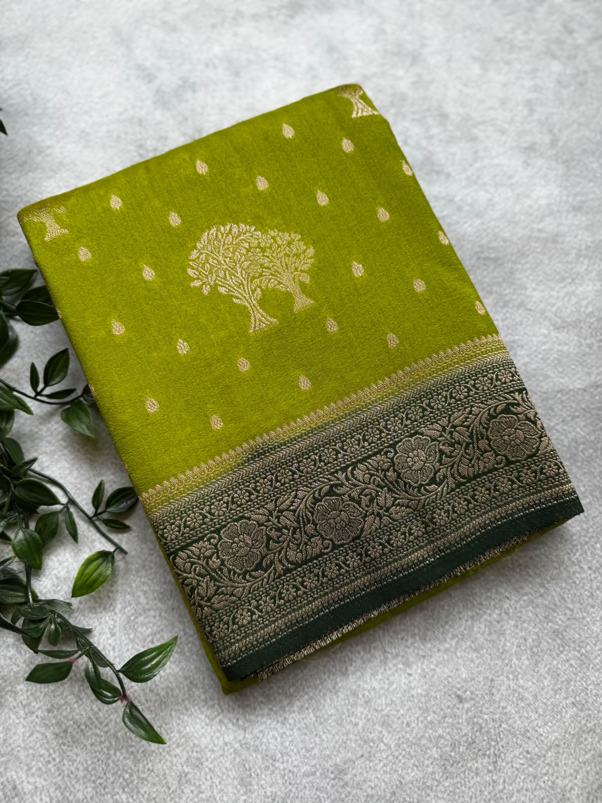 Green semi crepe silk saree