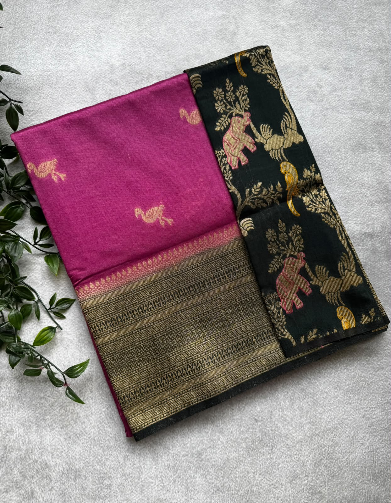 Onion pink small butta tussar saree