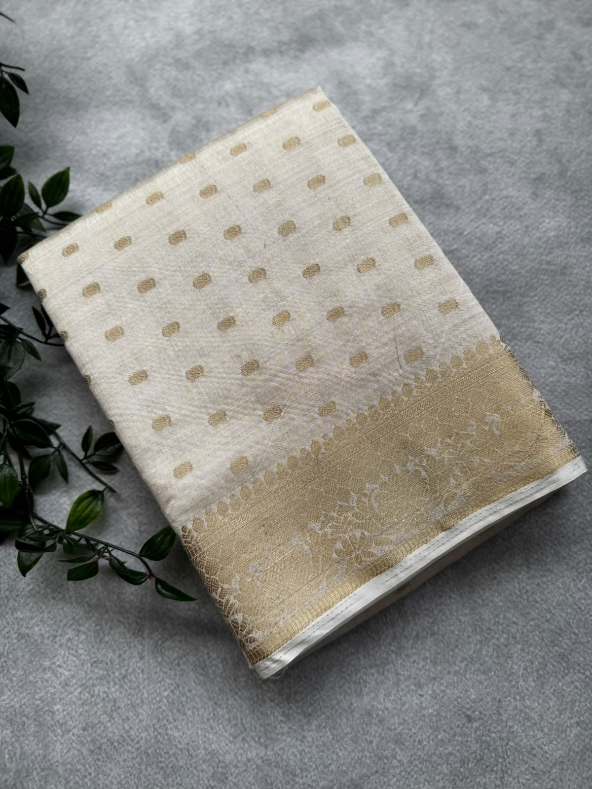 Cream crepe silk saree