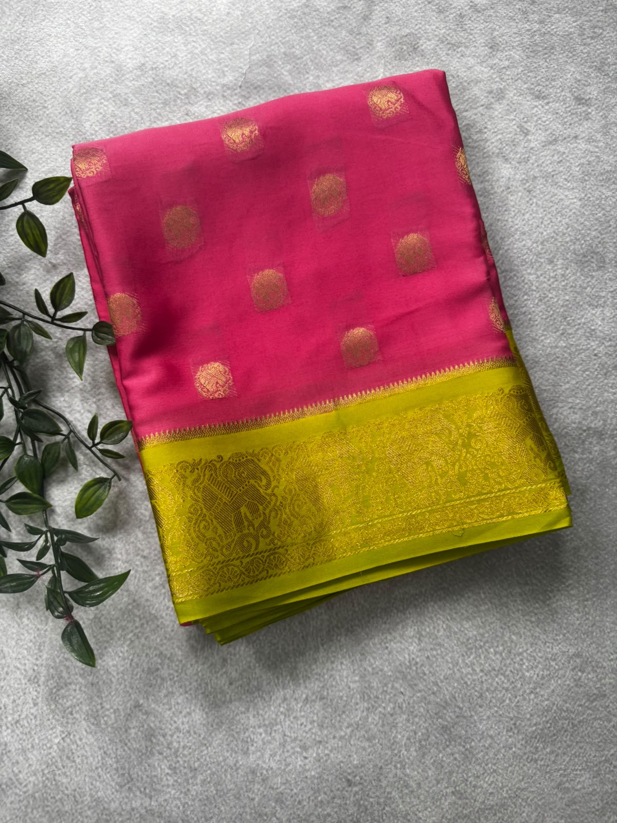 Pink small butta pure mysore crepe silk saree MS107