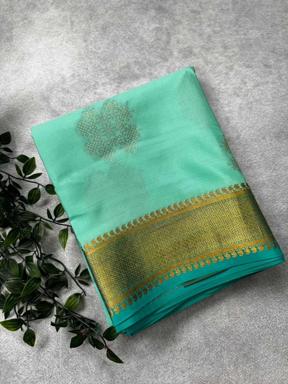 Distemper pure mysore crepe silk saree MS107