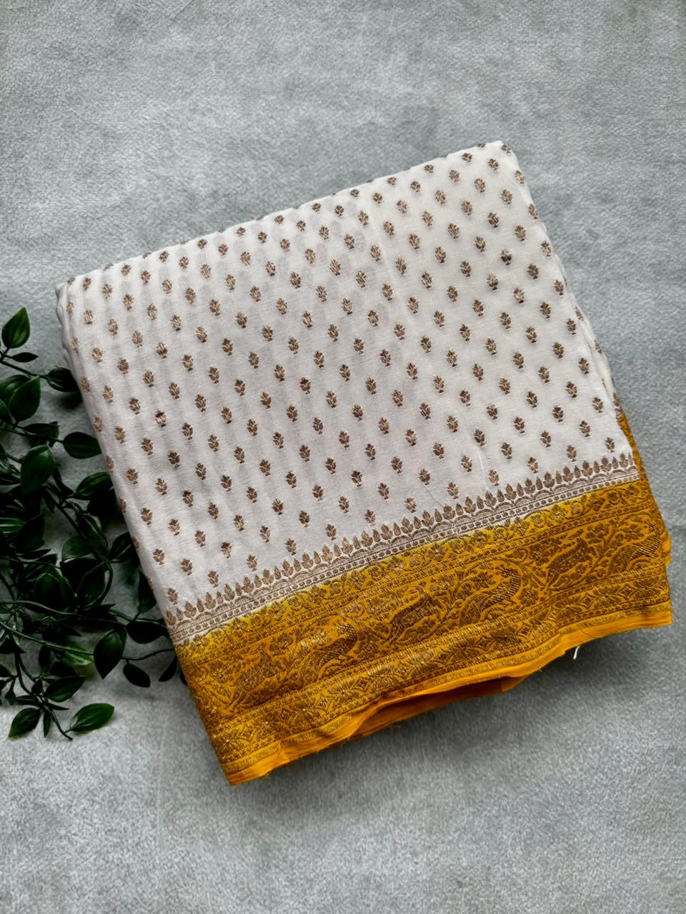 Cream Small Butta Pure Benarasi Crepe 107 Saree
