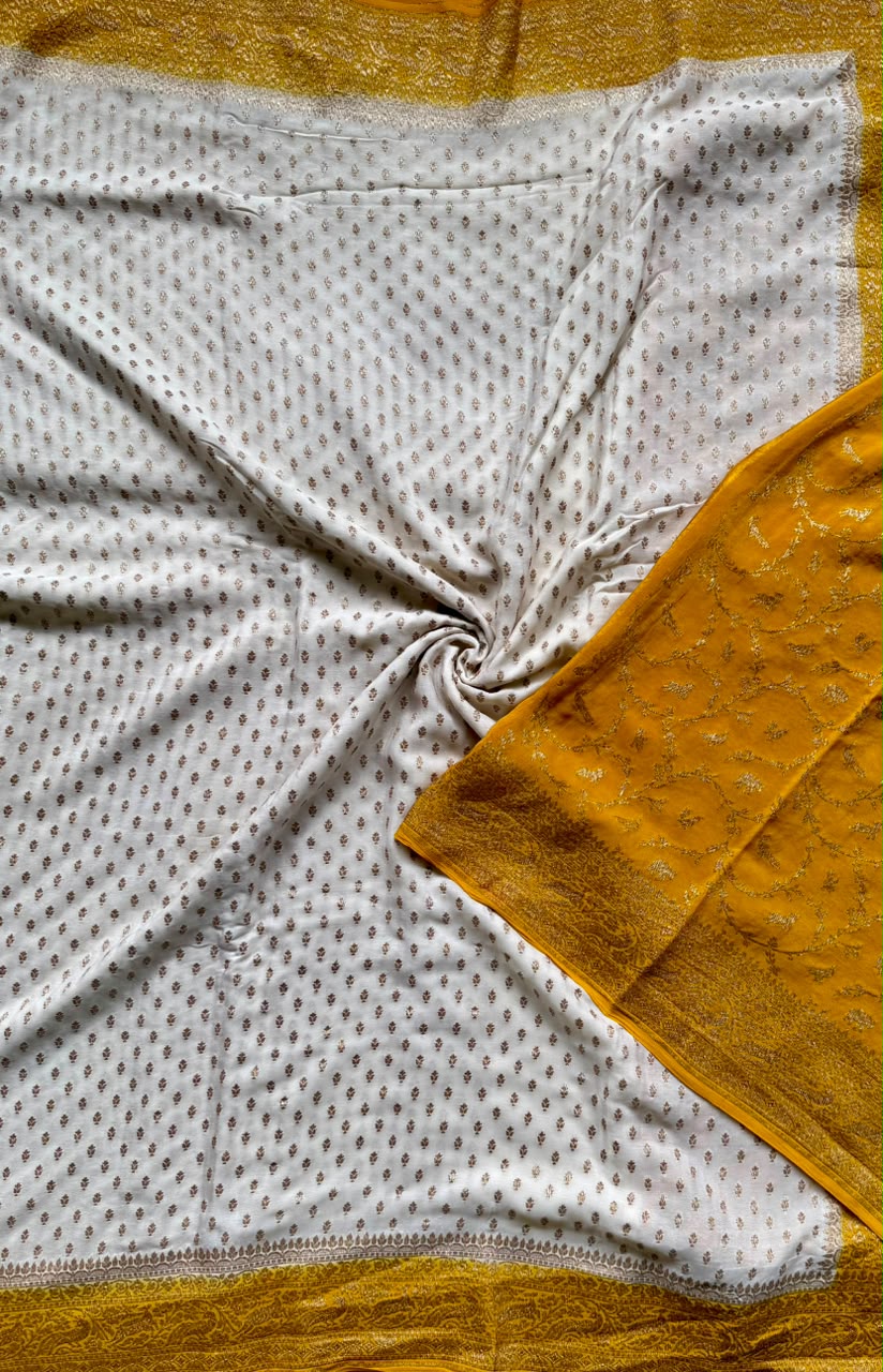 Cream Small Butta Pure Benarasi Crepe 107 Saree