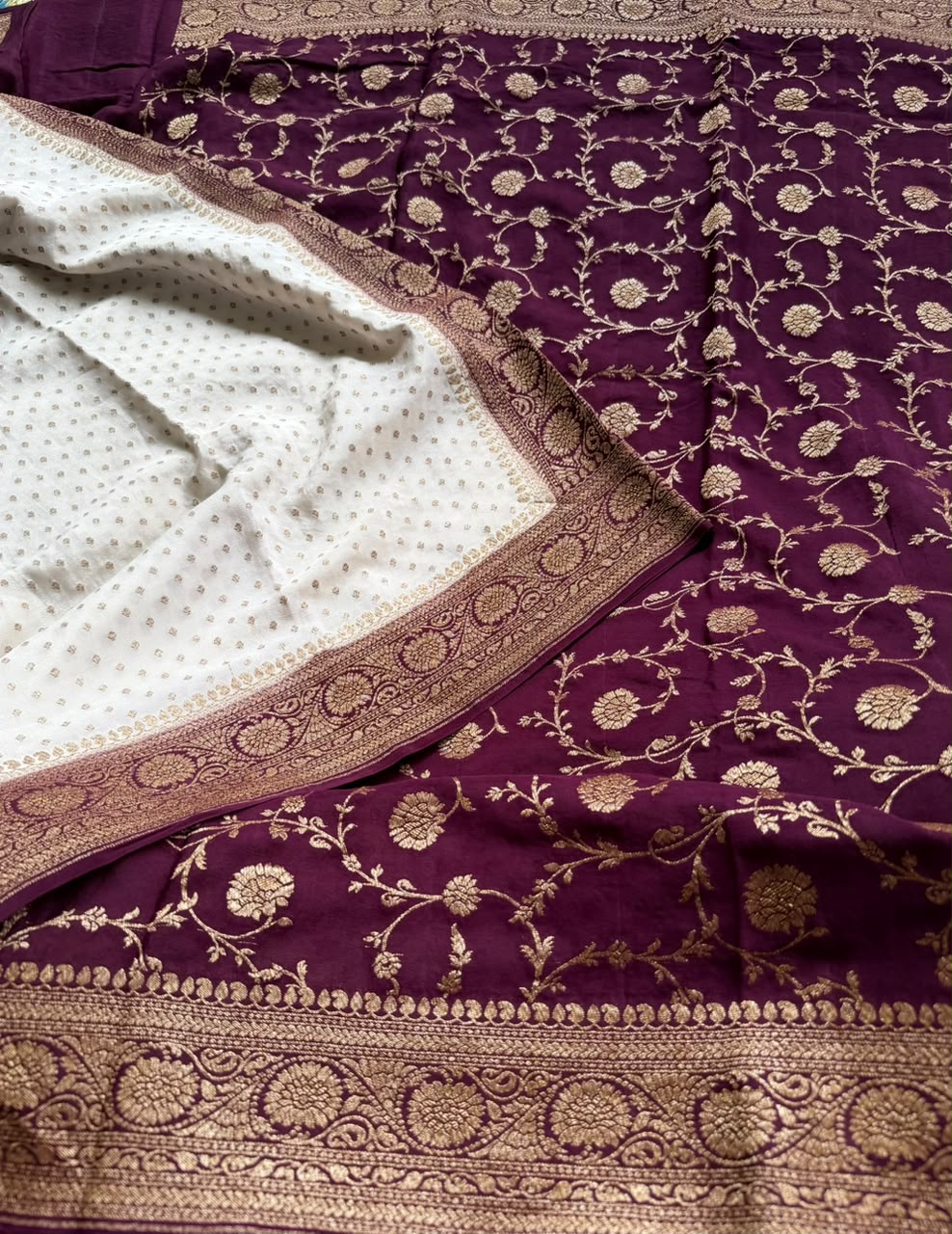 White Small Butta Pure Benarasi Crepe 107 Saree