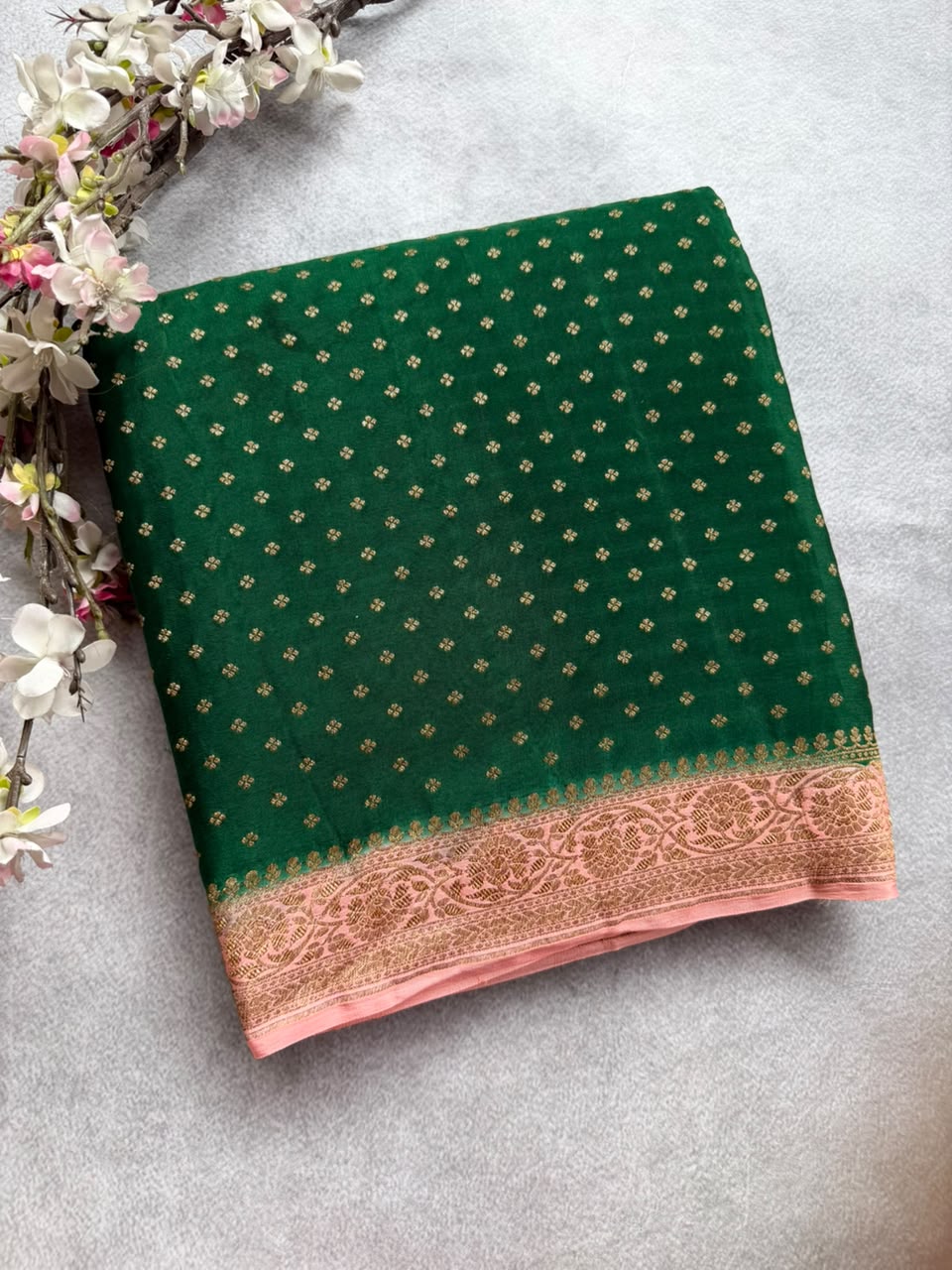 Green Small Butta Pure Benarasi Crepe 107 Saree