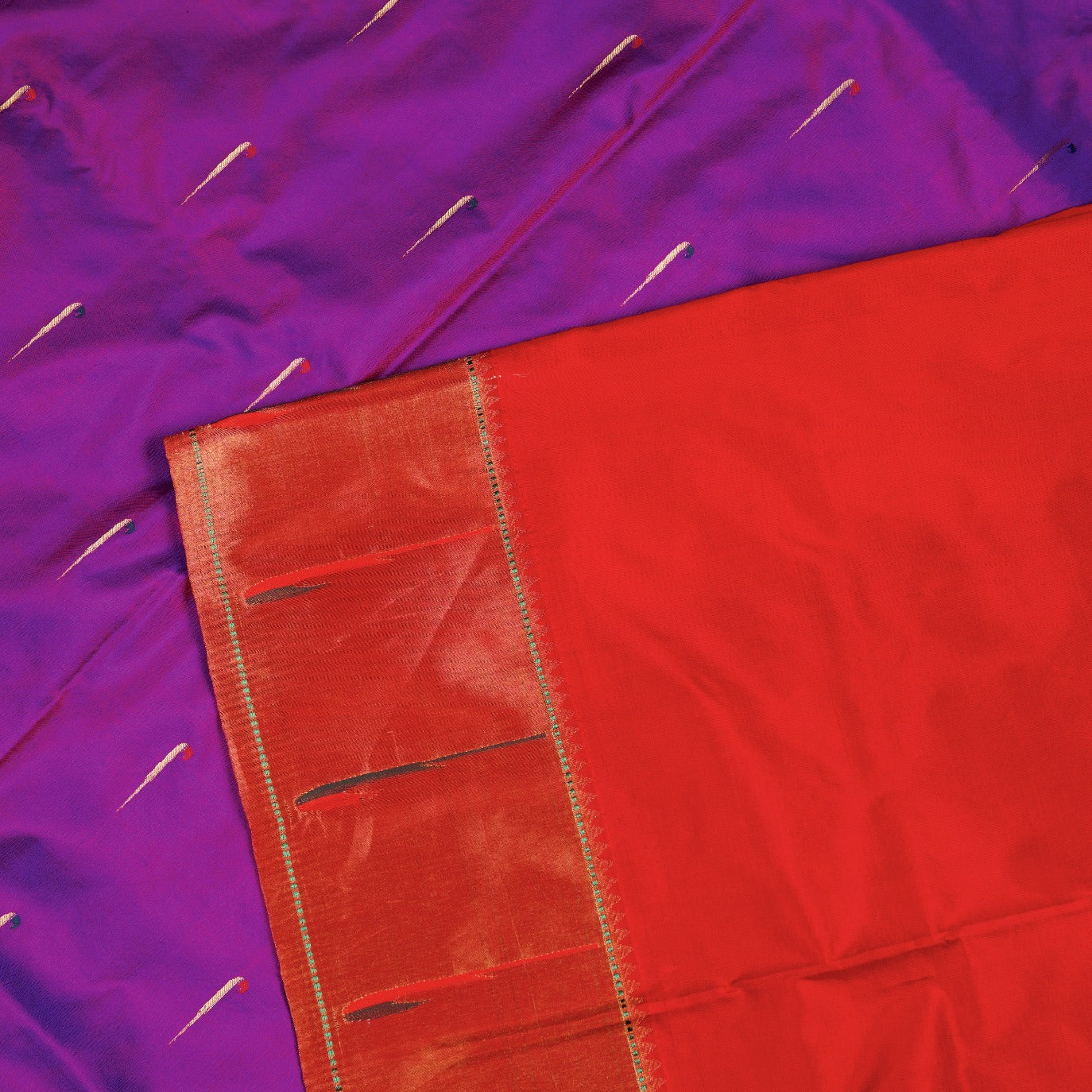 Purple Small Butta Pure Paithani Silk Saree (Swara)