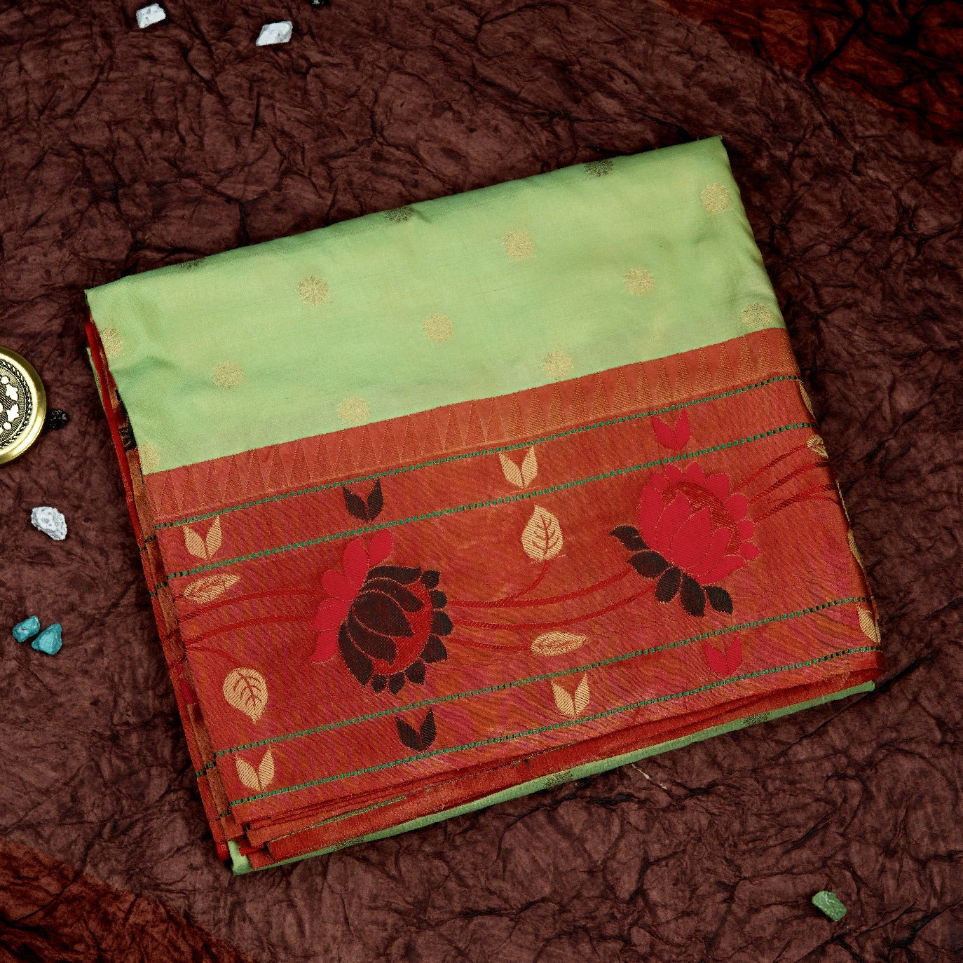 Parot Green Small Butta Pure Paithani Silk Saree