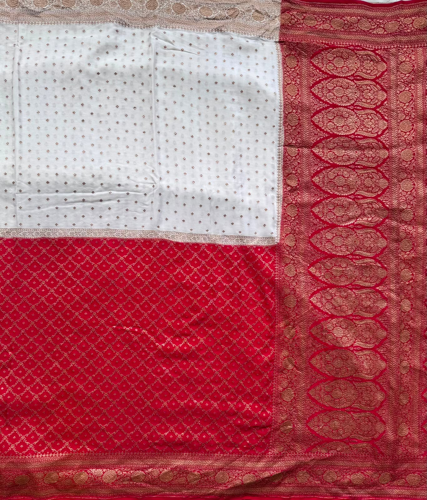 Red n White Half n Half Benarasi Crepe Saree 107