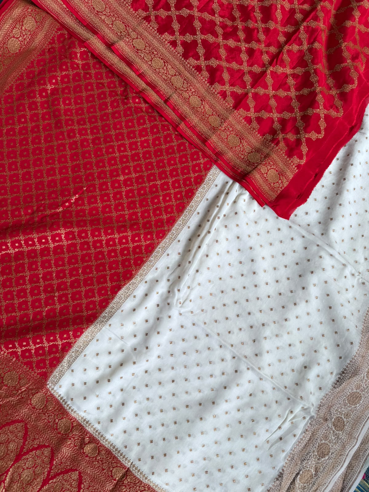Red n White Half n Half Benarasi Crepe Saree 107