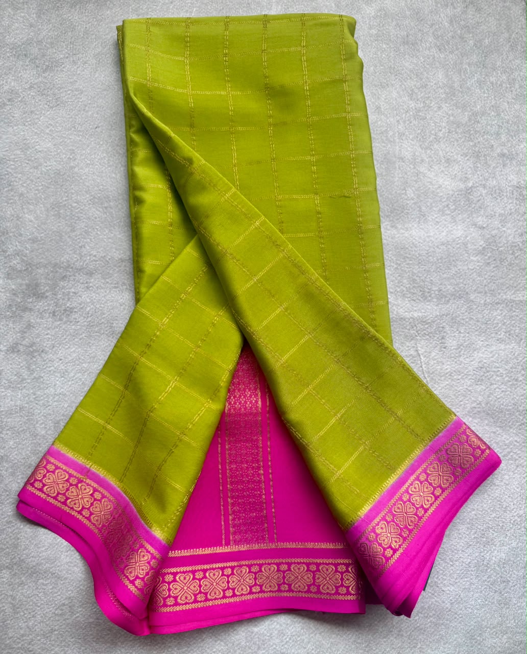 Mehandi Green Checks Pure Mysore Crepe Silk Saree 107