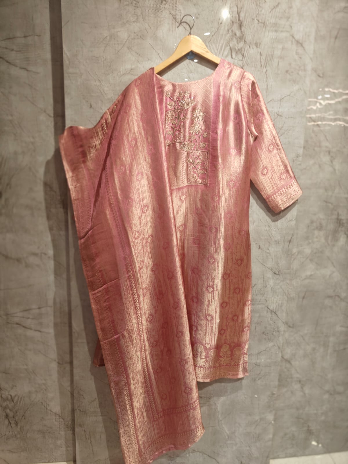 Baby Pink Banarasi Tissue Silk Straight Kurtha 112