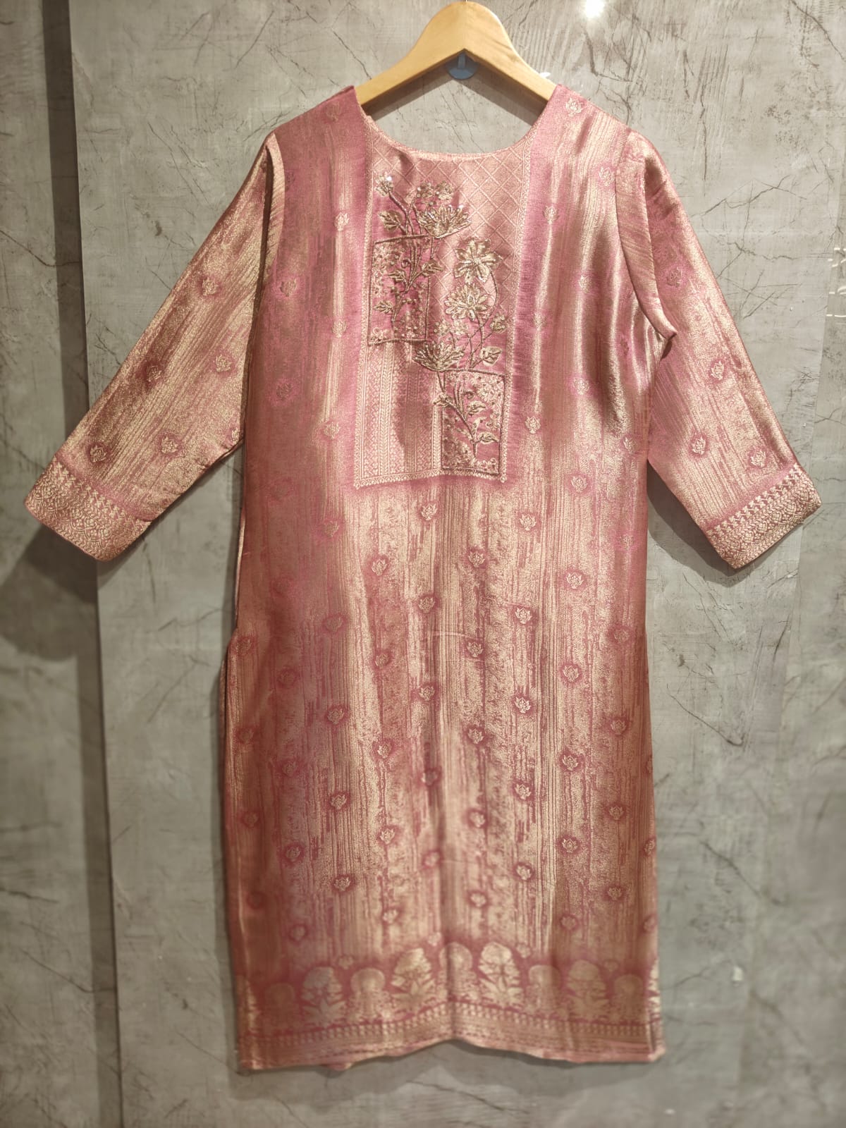 Baby Pink Banarasi Tissue Silk Straight Kurtha 112