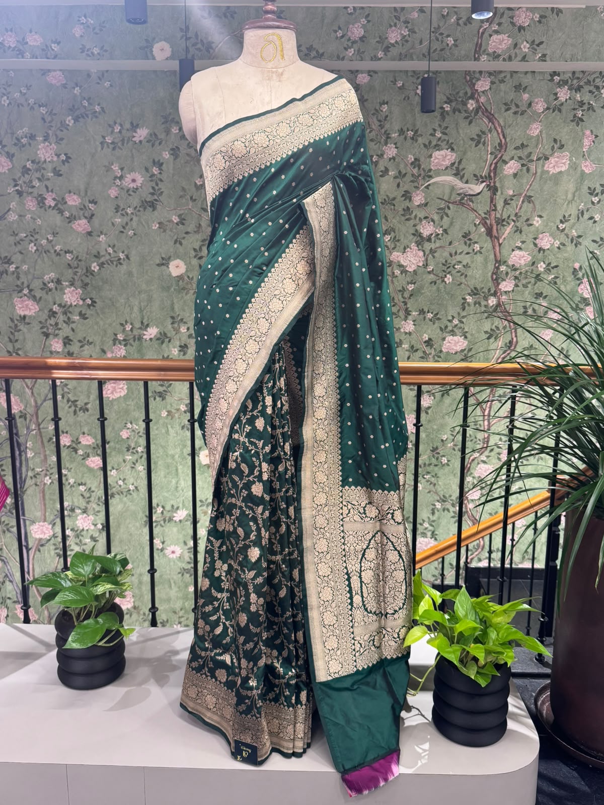 Green Pure Kathan Banarasi Silk Saree (Swara)