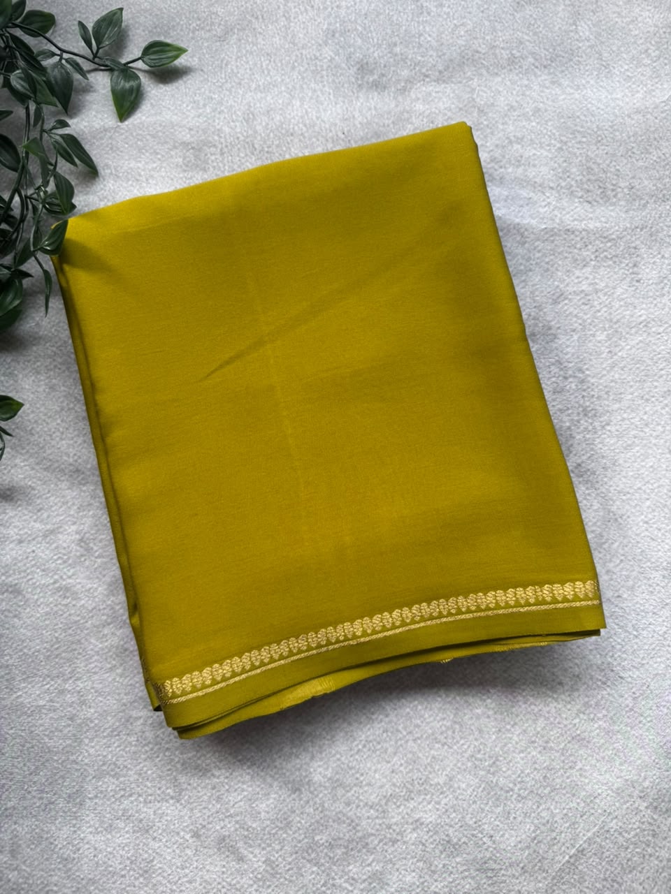 Mehandi Green Pure Mysore Crepe Silk Saree PMSS107