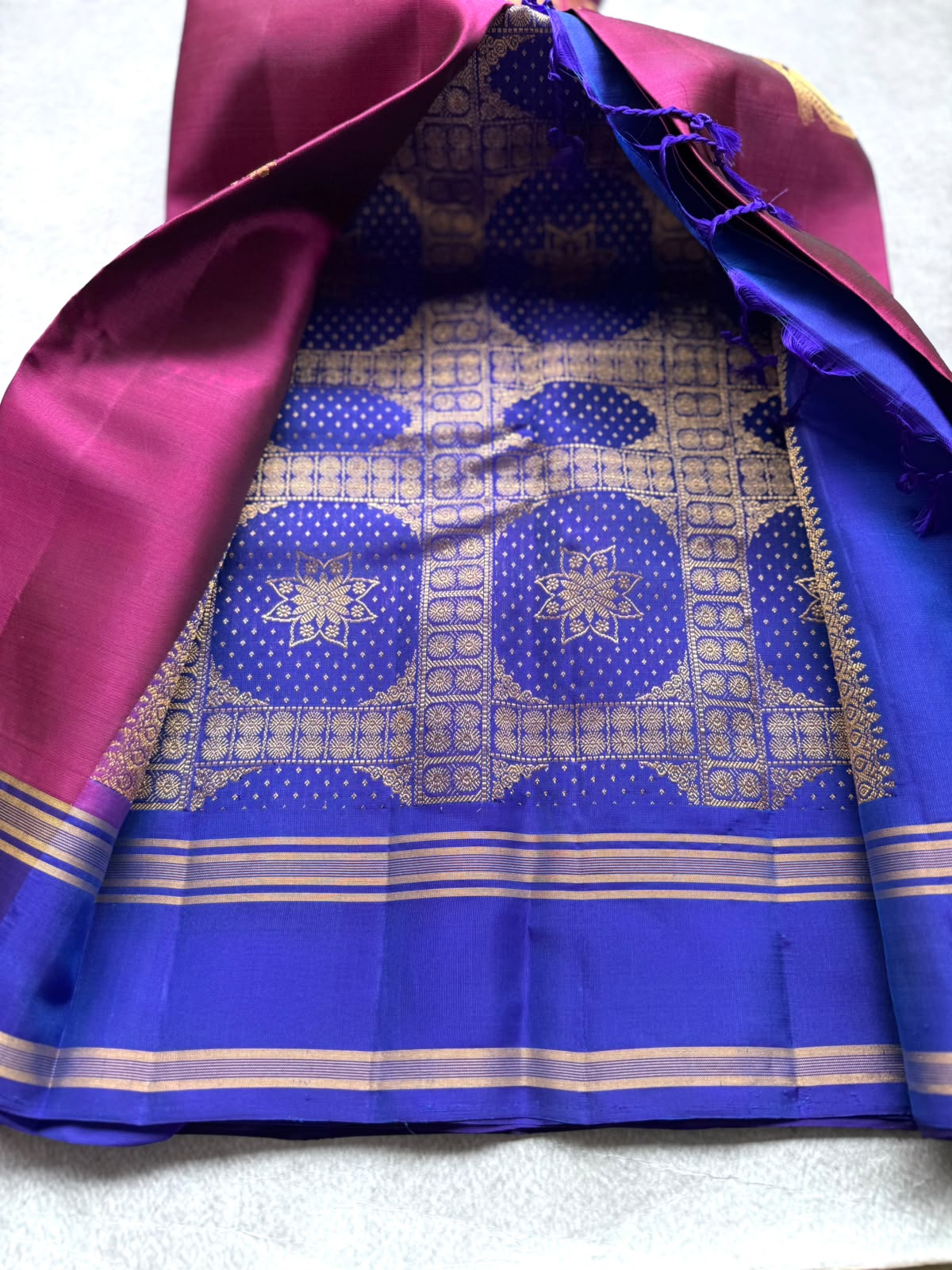 Magenta Pure Kanchi Silk Saree (Weaving Mistake)
