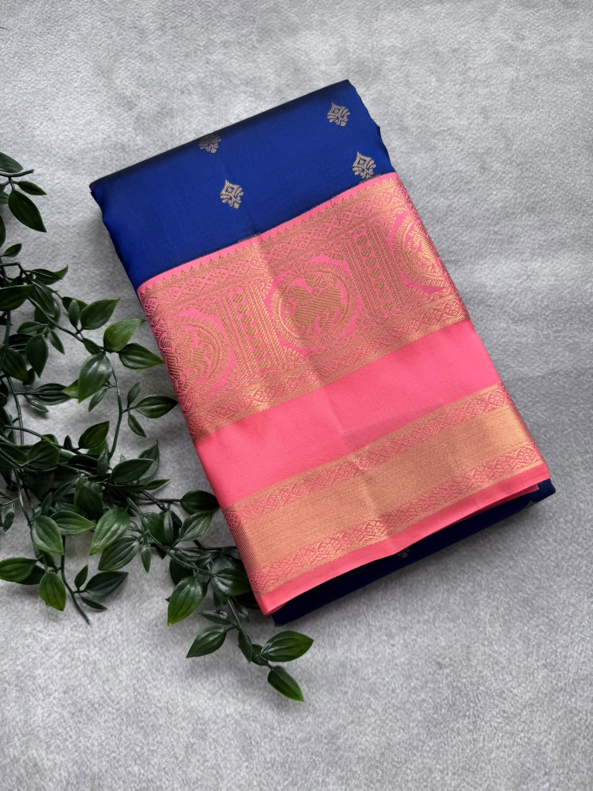 Navy Blue Pure Kanchi Silk Saree (Weaving Mistake)