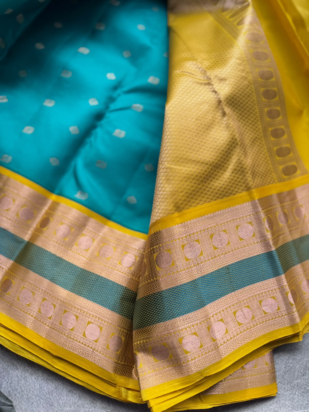 Teal Pure Kanchi Silk Saree (Weaving Mistake)