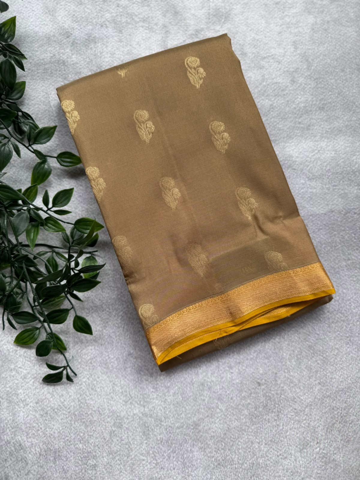 Beige Pure Kanchi Silk Saree (Weaving Mistake)