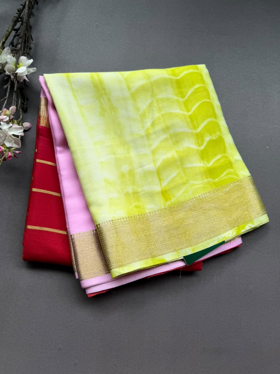 Digital Print Pure Mysore Crepe Silk Saree (Printing Mistake)