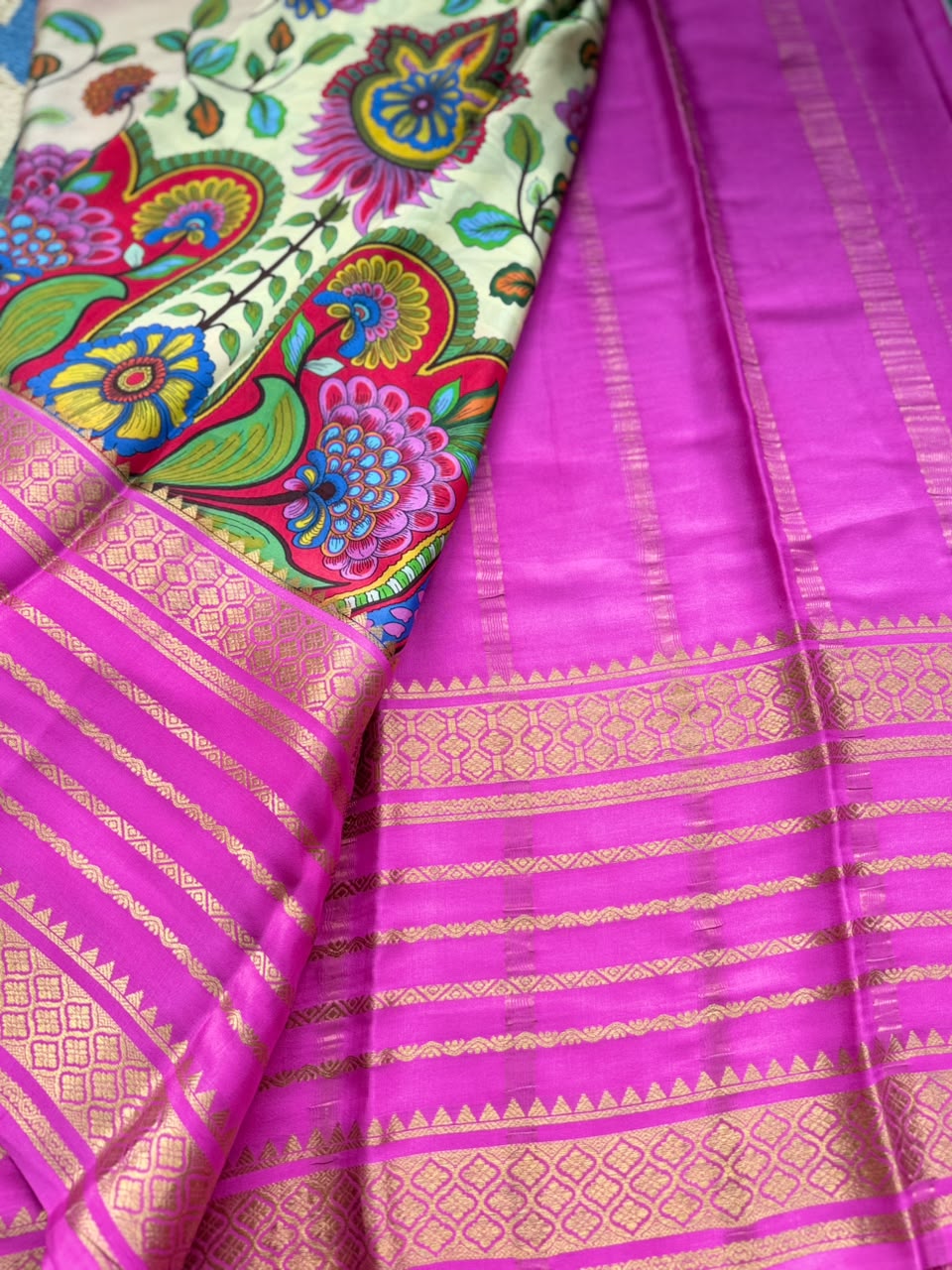 Digital Print Pure Mysore Crepe Silk Saree (Printing Mistake)