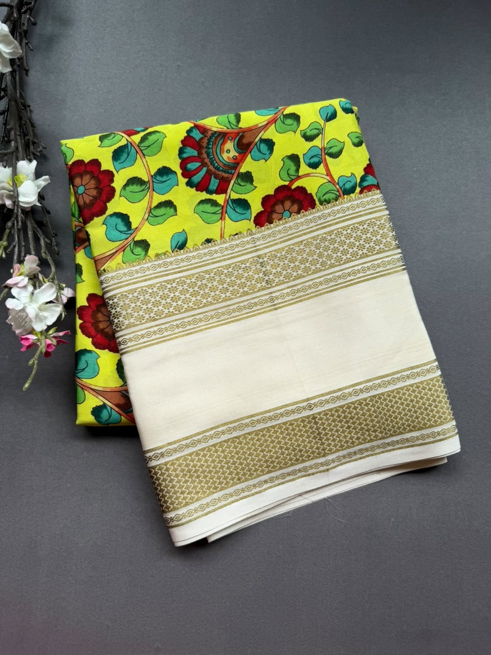 Digital Print Pure Mysore Crepe Silk Saree (Printing Mistake)