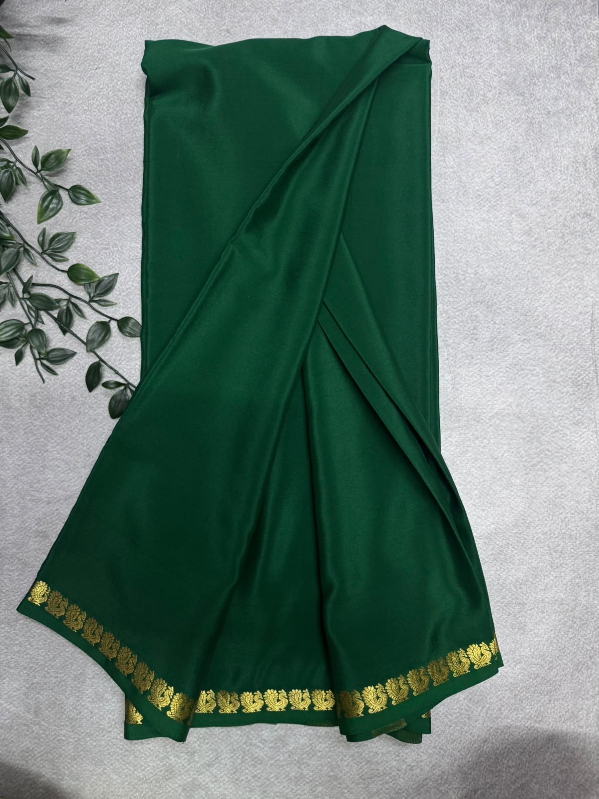 Bottle Green Pure Mysore Crepe Silk Saree PMSS107