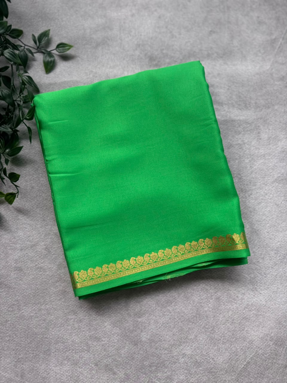 Parrot Green Pure Mysore Crepe Silk Saree PMSS107