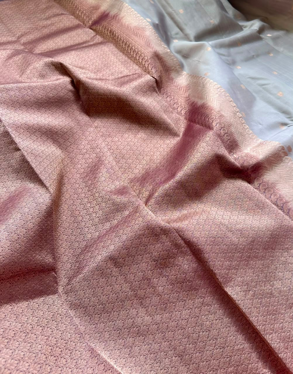 Grey Pure Kanchi Silk Saree (Weaving Mistake)