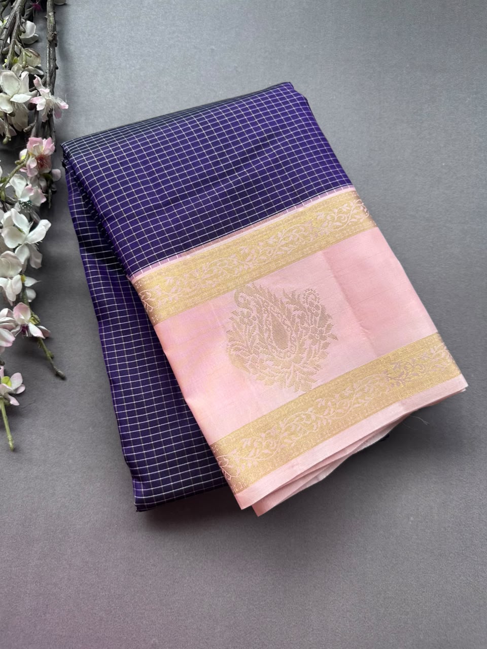 Purple Checks Pure Kanchi Silk Saree (Weaving Mistake)