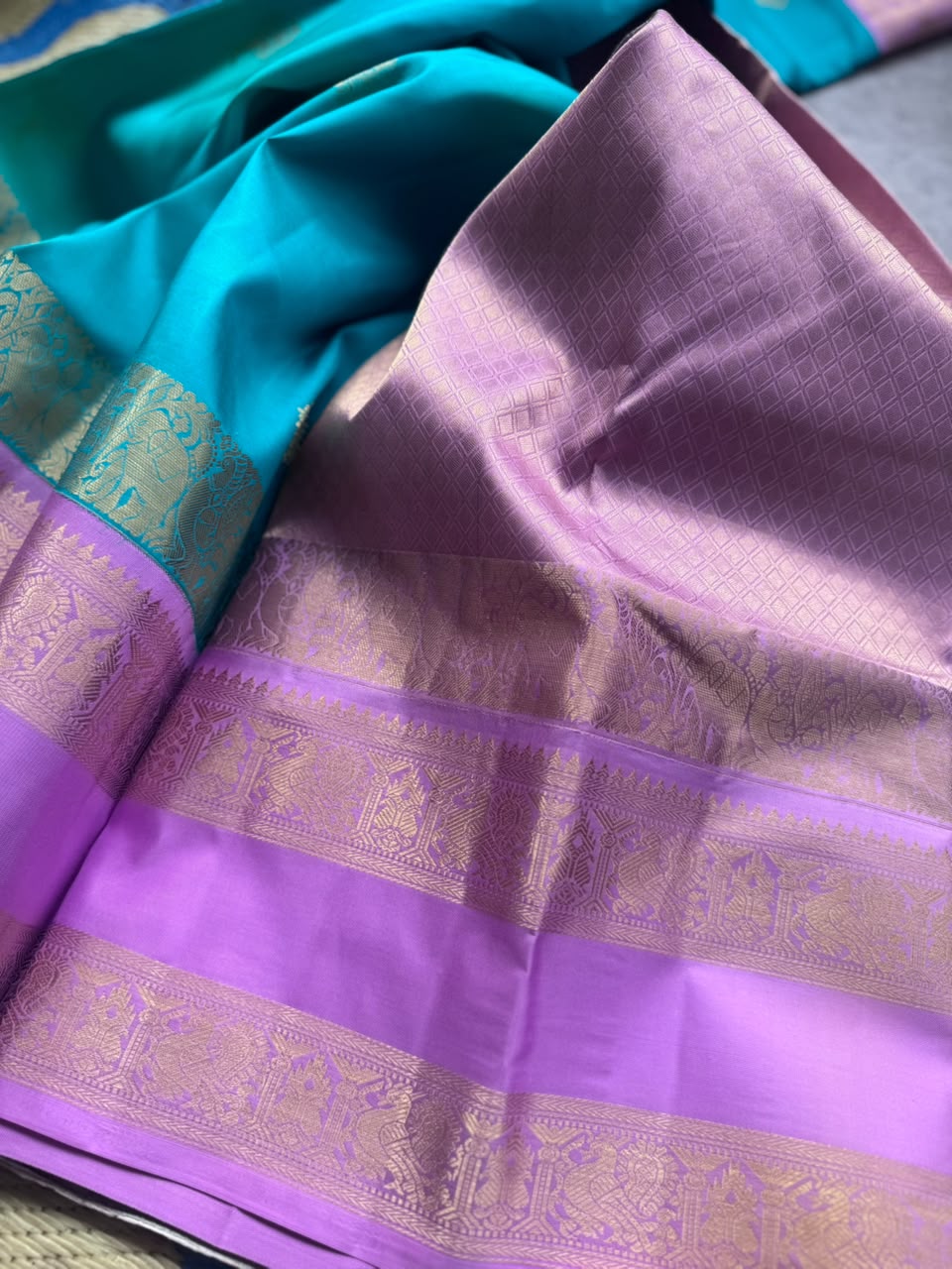 Teal Pure Kanchi Silk Saree (Weaving Mistake)