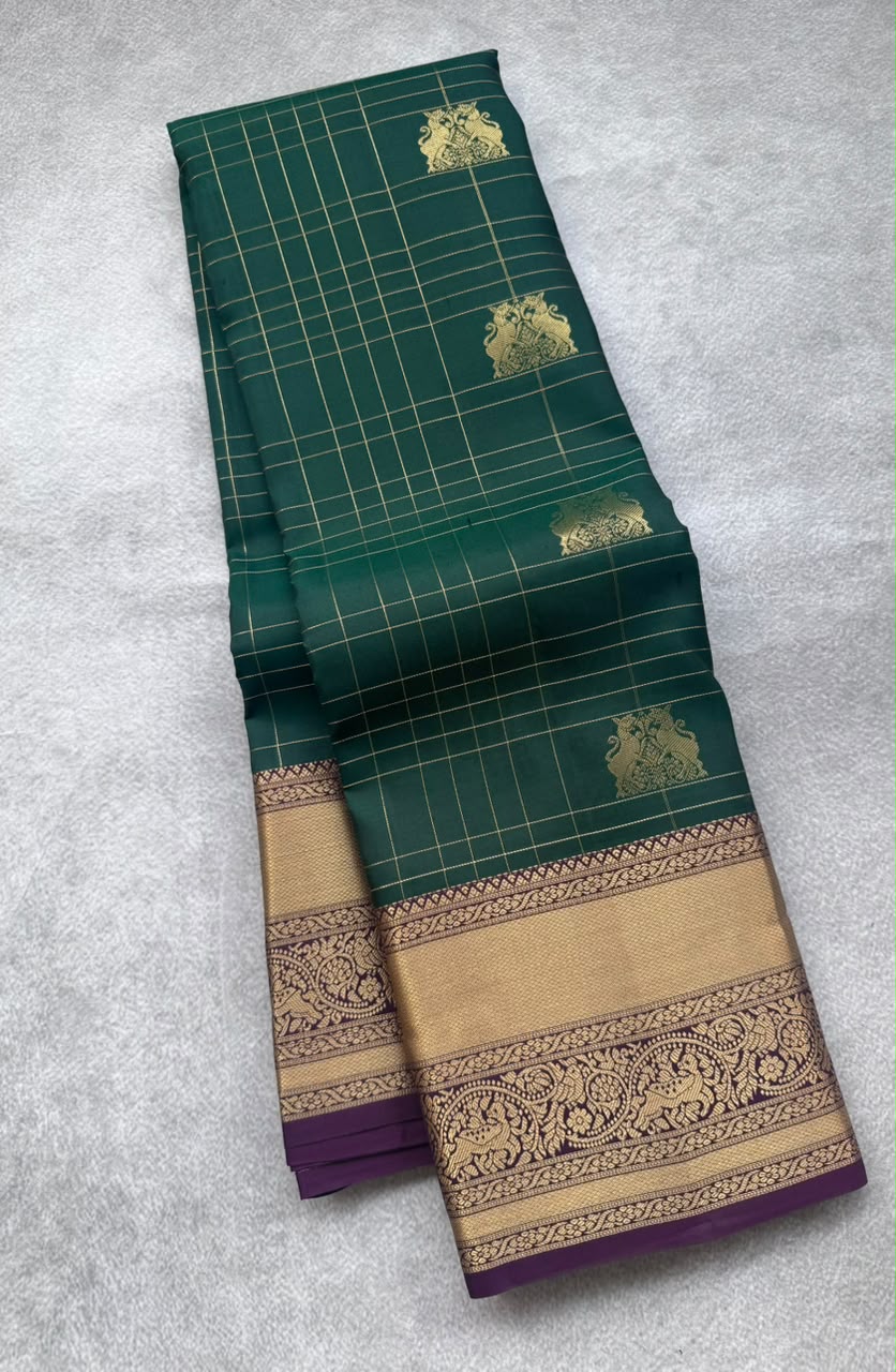 Bottle Green Pure Kanchi Silk Saree (Weaving Mistake)