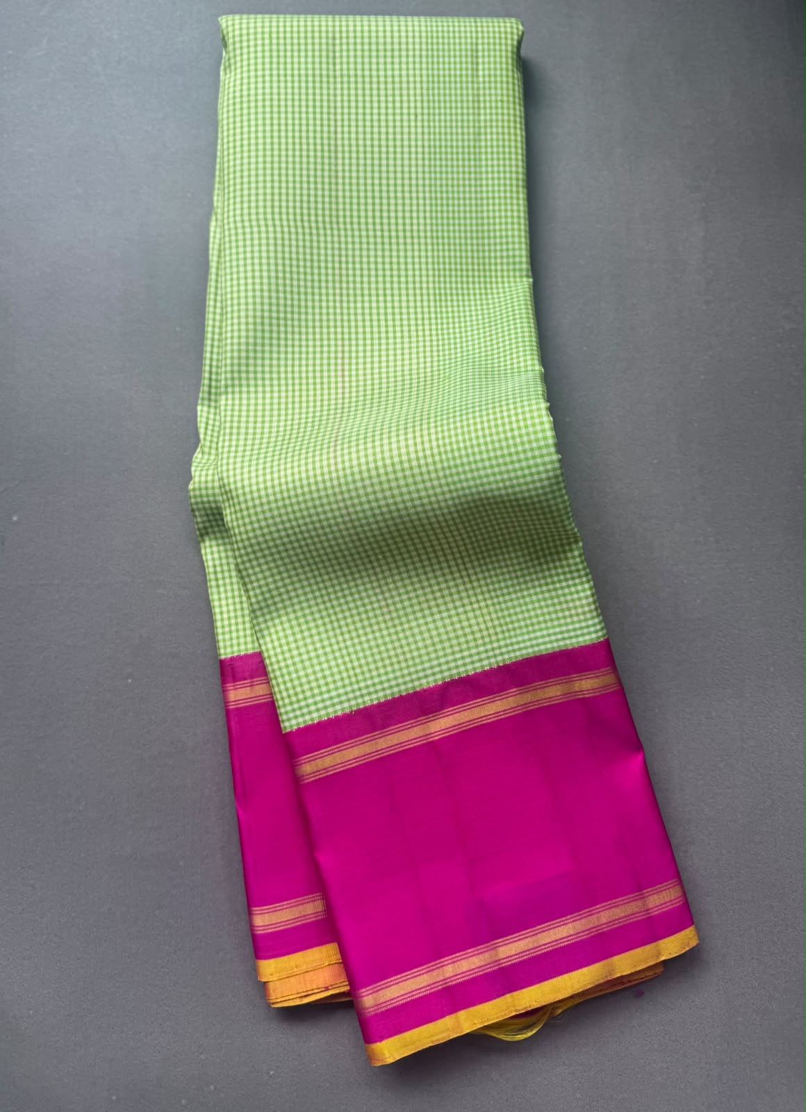 Green n Pink Checks Pure Kanchi Silk Saree (Weaving Mistake)