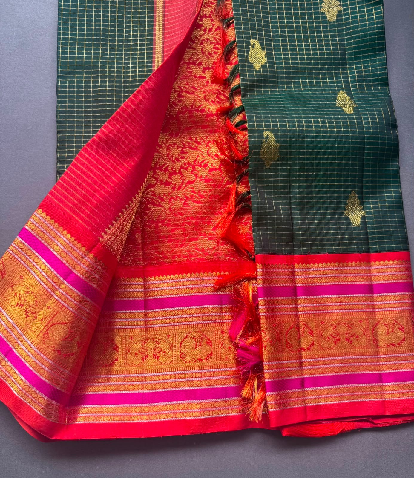 Bottle Green Checks Pure Kanchi Silk Saree (Weaving Mistake)