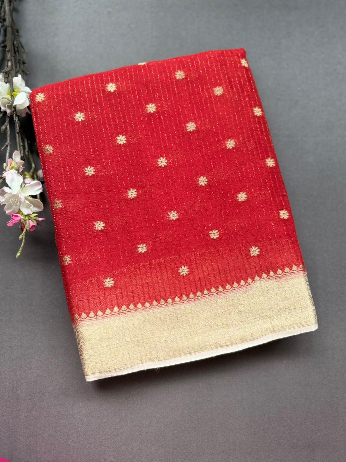 Red Small Butta Semi Crepe Saree 108