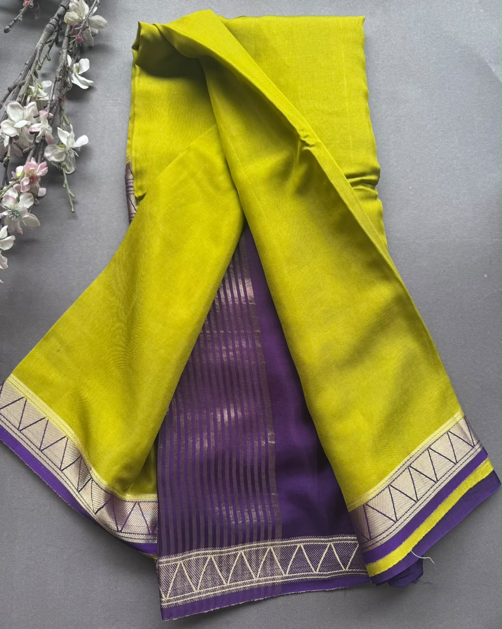 Mehandi Green Embroidery Semi Mysore Silk Saree SMES107