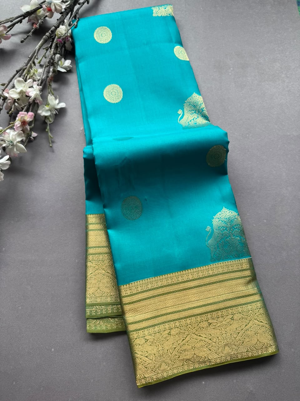 Rama Green Pure Kanchi Silk Saree (Weaving Mistake)